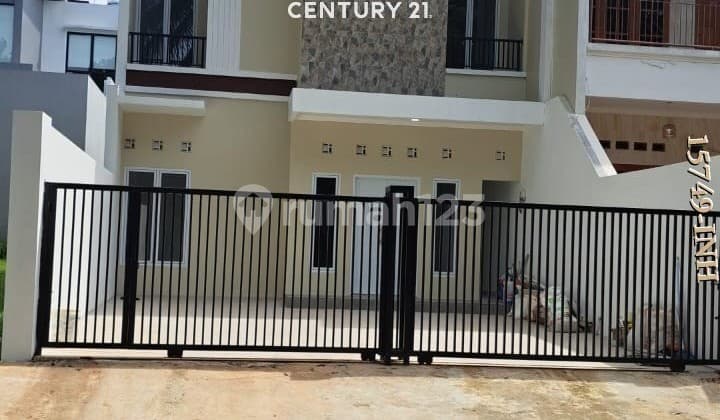 For Rent New 2-Story House in a Strategic Location in Bintaro Jaya