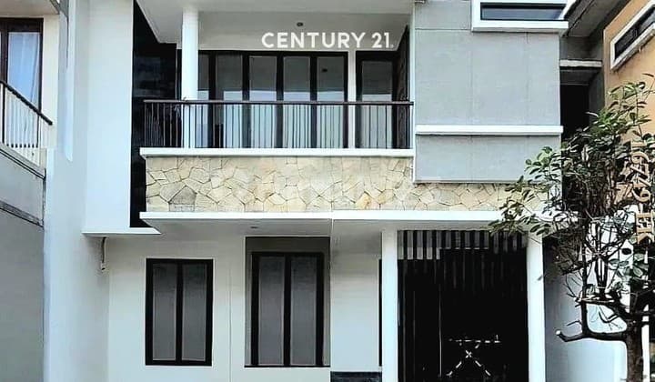Ready-to-occupy Luxury Residence in the Most Prestigious Location in Bintaro Sector 9