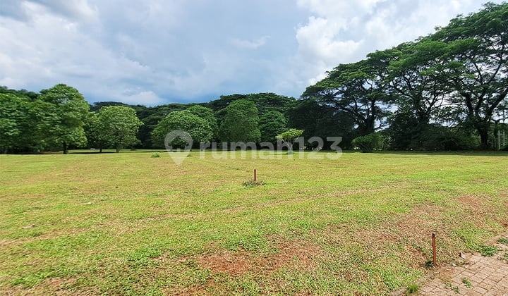 Kavling 2 Unit Gandeng View Lapangan Golf di Bukit Golf
