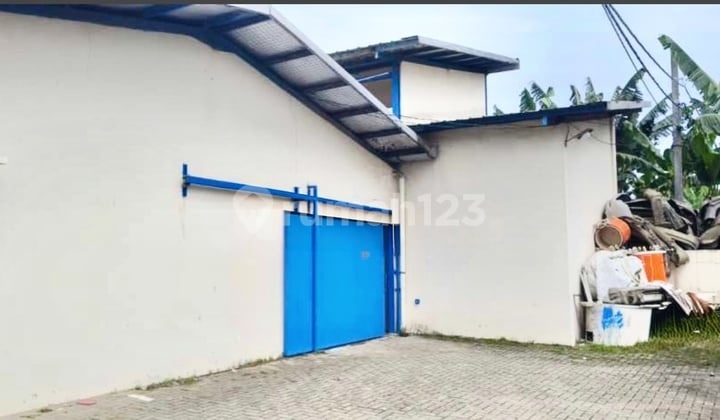 Gudang 2 Lantai Hadap Barat Akses Kontainer 40 Feet di Cisauk