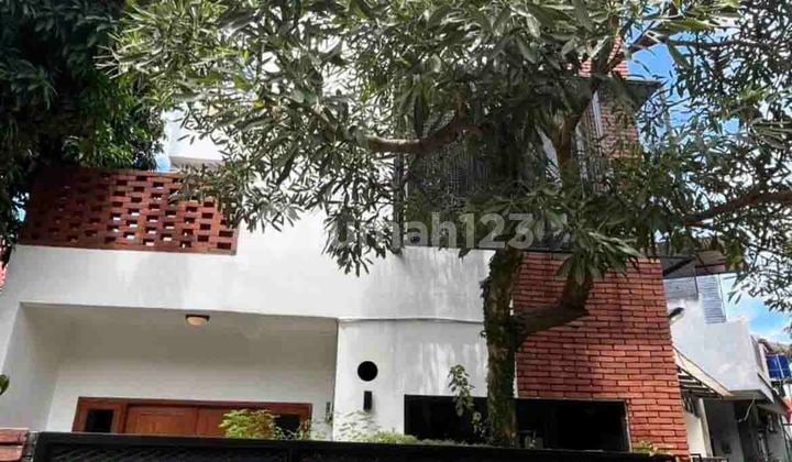 Rumah 2 Lantai 2+1 Kamar Timur di Teras Residence Bintaro