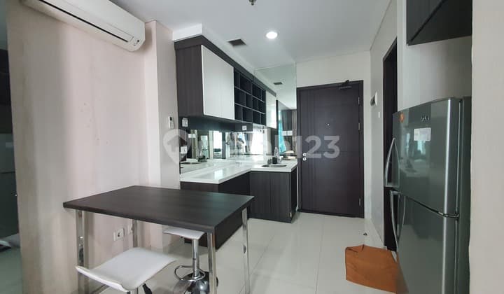 Apartment Brooklyn 1 Bedroom Lantai 21 Full Furnished Pool View