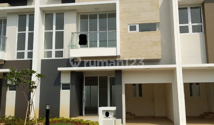 Rumah 2 lantai 3+1 kamar hadap utara di Vivaldi