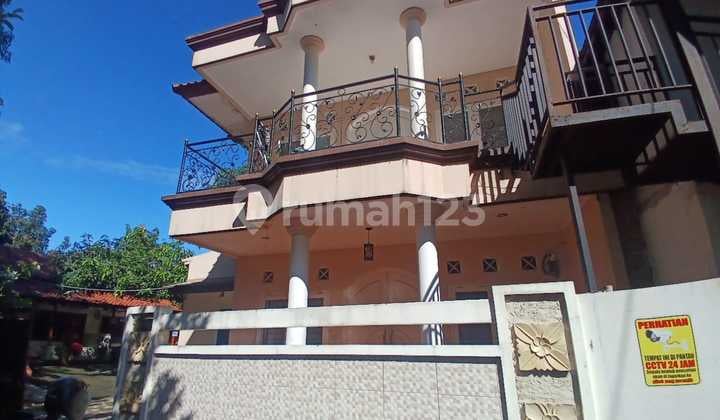 Rumah dan kostan 2 lantai 17 kamar persis depan kampus STAN