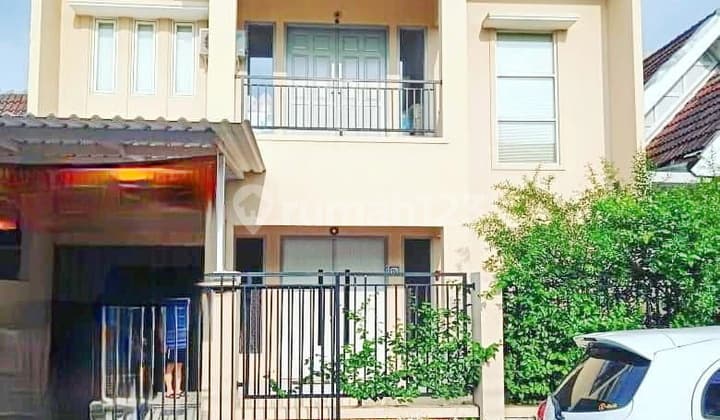 Rumah 2 Lantai 4+1 Kamar Barat Laut di Sektor 7A