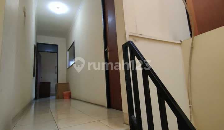 Ruko Siap Pakai 2 Lantai di Area Bisnis Fatmawati Jakarta Selatan