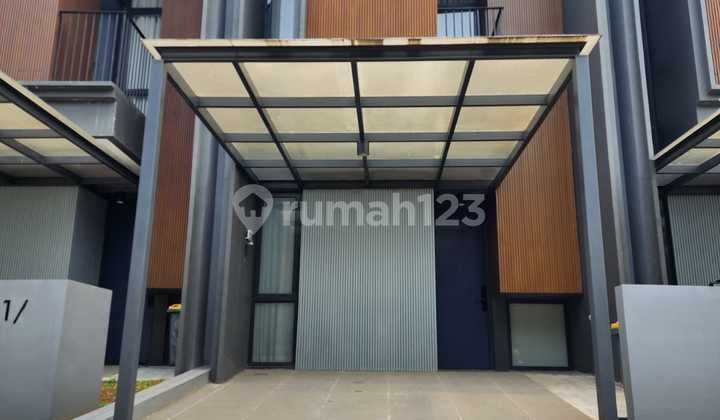 Rumah Bagus Siap Huni 2 Lantai di Kawasan Berkembang Pondok Cabe