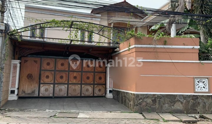 hunian exclusive 2 lantai dipasar minggu jakarta selatan