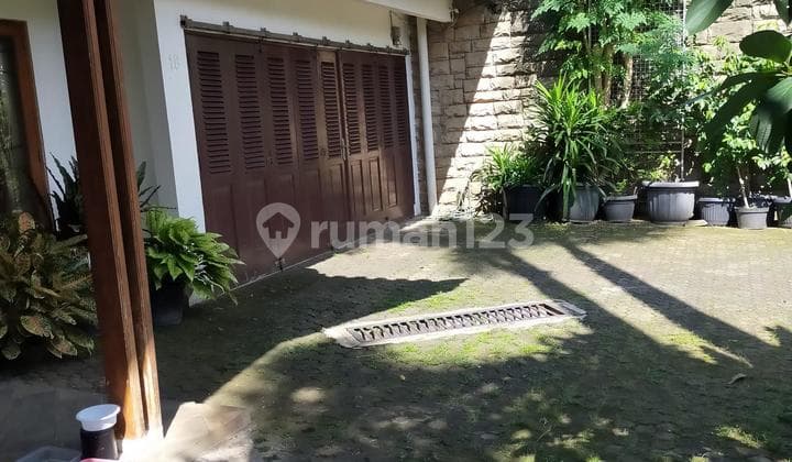 Untuk Dijual 1 unit Rumah Classic Mewah Dipondok Labu Jakarta Selatan