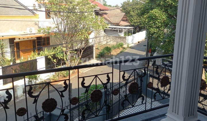 Dijual Rumah Siap Huni Posisi Hook Dikav Dki Jakarta Timur