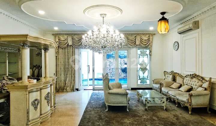 Rumah mewah ala eropah didurensawit jakarta timur