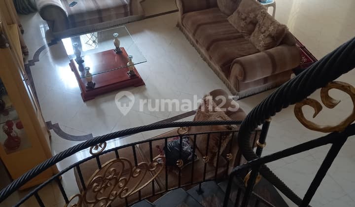 Rumah Bagus Strategis Siap Huni Dipondok Kelapa Duren Sawit