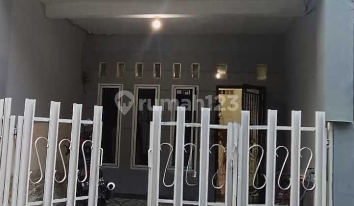 Jarang Ada Rumah Duri Kepa 2 Lantai Harga di Bawah 1 M Row Jalan 1 Mobil Bebas Banjir