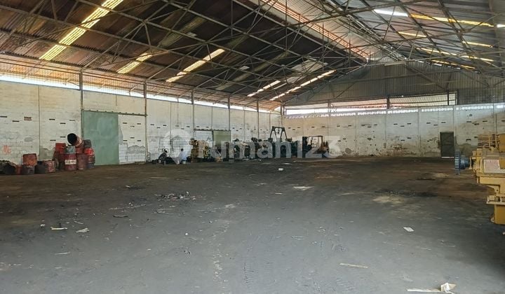 Ex Gudang Genset di Kawasan Pergudangan Kapuk Bebas Banjir Cocok untuk Gudang atau Pabrik