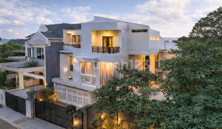 Rumah Mewah Hoek Cul-De-Sac Pik Full Furnished