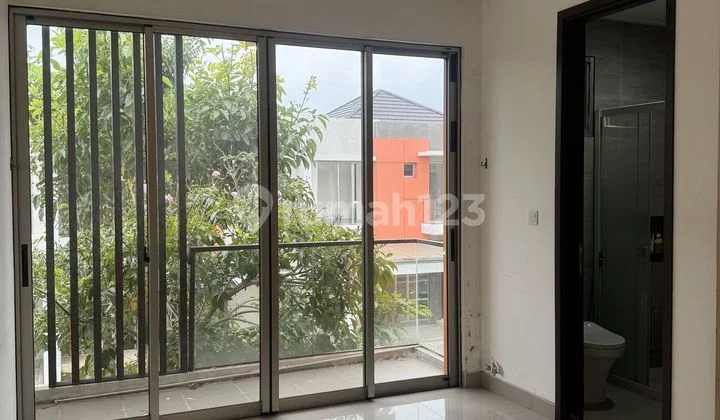 Rumah Bagus di Pantai Indah Kapuk 2