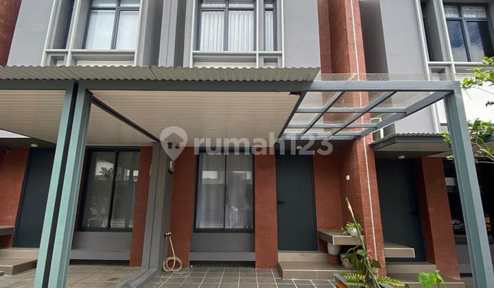 Sewa Rumah Cantik 2 Lantai Freja House Icon Bsd City Tangerang