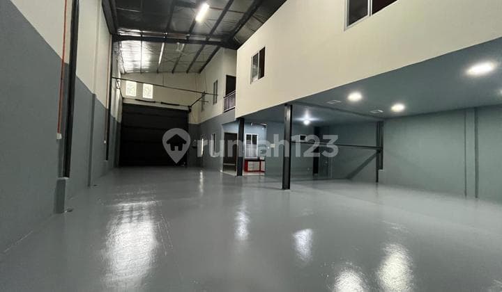 Rent Near Gudang Toll Gate Beautiful Tech Park Serpong Bsd