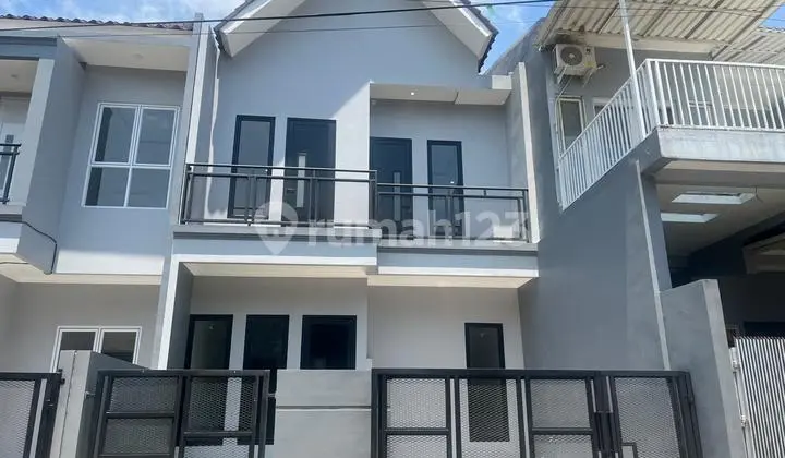 Jual Dekat Pintu Tol Rumah Cantik Baru Kencana Loka Bsd City