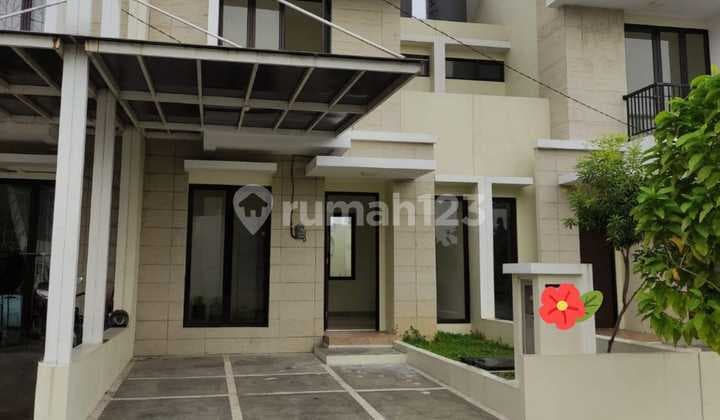 Rumah Murah 2 Lantai Siap Huni,Bebas Banjirdi Cluster Balsa,Kota Harapan Indah Nempel Summarecon Crown Gading,Bekasi