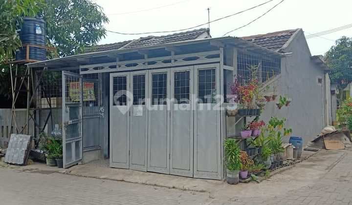 Dijual Rumah Bagus Posisi Hook Unfurnished SHM Legok, Tangerang