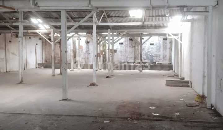 Gudang Sayap Taman Kopo Indah di Brujul Akses Fuso