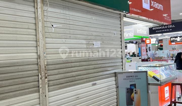 Dijual Kios E-Center Supermall Karawaci Cocok untuk investasi, sudah ada penyewanya dengan nilai sewa Rp. 3,5Jt per bulan Nett