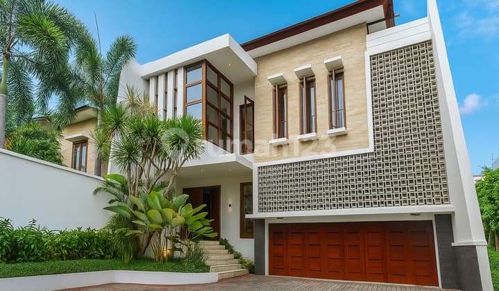 Kemang House, South Jakarta, Freehold Title, Furnished