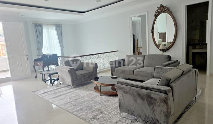 Rumah Kencana Permai Pondok Indah, 2 Stories, Swimming Pool