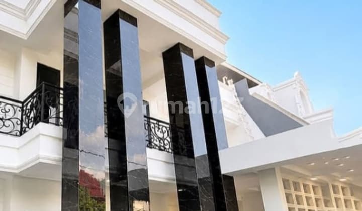 Newly Renovated House in Pondok Indah, Freehold Title, Ready to Occupy