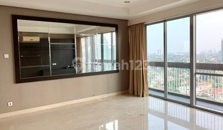 Kemang Mansion 3+1 BR Good Deal Rare Find