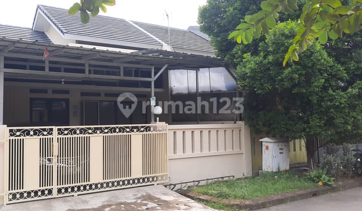 For Sale Ready-to-Live House In Rawalumbu, Bekasi
