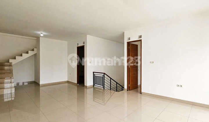 Rumah Siap Huni Puri Indah Luas 120M2 Bangunan 2 Lantai