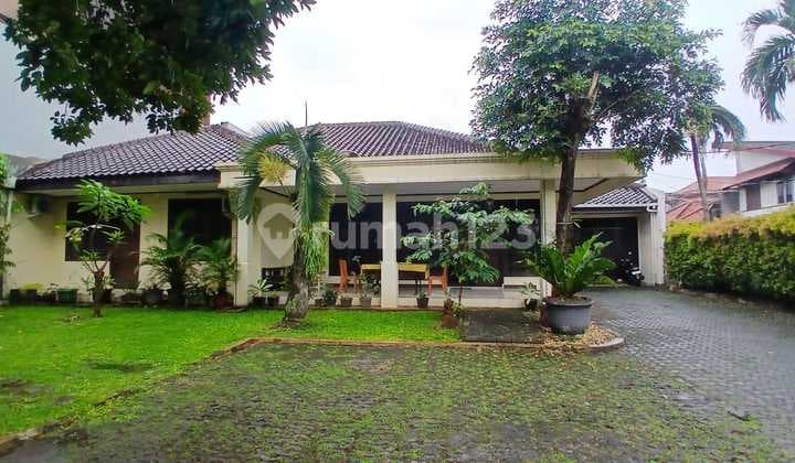 Rumah Asri 1 Lantai Tanah Luas di Lokasi Strategis Pasar Minggu Jakarta Selatan