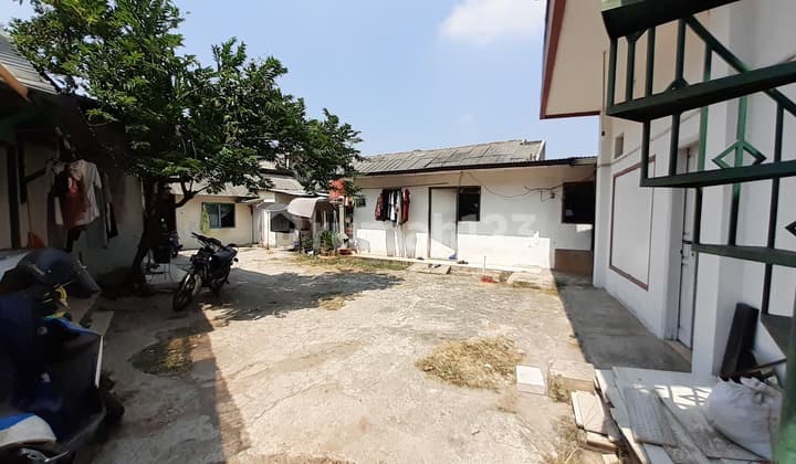 Tanah Luas dijual Ada Kontrakan 13 Pintu bisa untuk Kos Kostan dan usaha Di M Kahfi Ciganjur Jagakarsa Jakarta Selatan