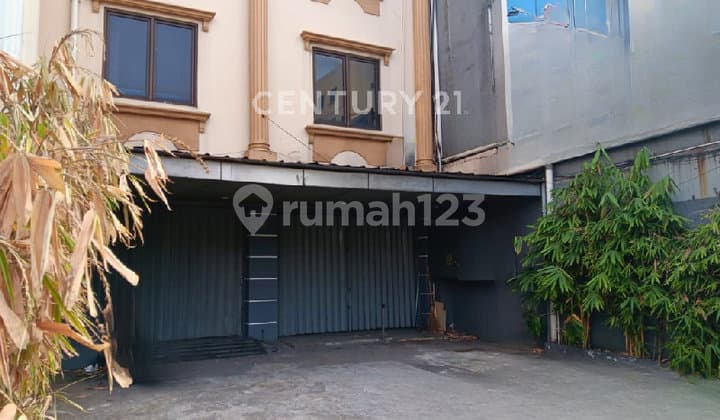 Ruko Gandeng 4 Lantai Di Jalan Buncit Raya Pancoran Jaksel