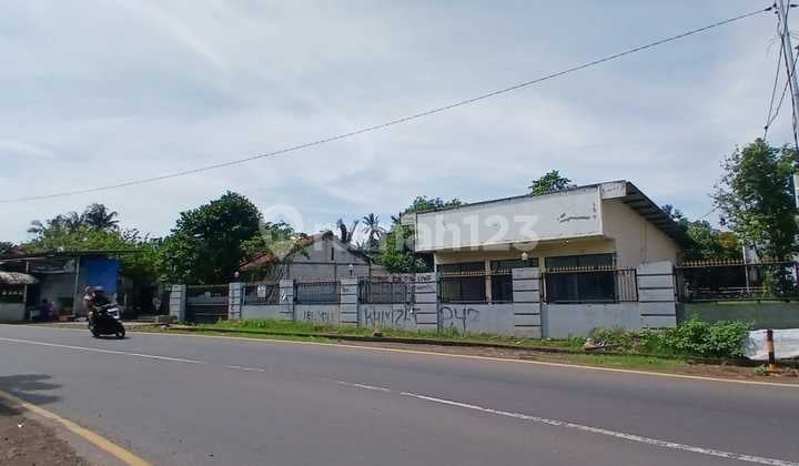 Dijual Gedung Bekas Sekolah di Tanah Luas Strategis Tepi Jalan Utama Propinsi di Sukmajaya Depok