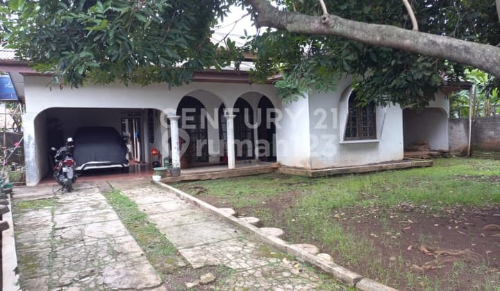 Rumah Satu Lantai Dalam Tanah Luas di Jagakarsa Jakarta Selatan
