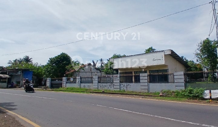 Gedung Bekas Sekolah Tanah Luas Kalimulya Depok