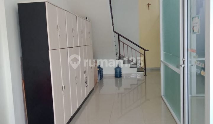 JUAL CEPAT RUKO BAGUS SIAP HUNI
Ruko Gading Mediterania
• 3 lantai