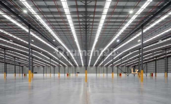 Disewakan Gudang Baru Siap Pakai Di Cakung Cilincing Jakarta Timur.brand New 100.677 Sqm Space Warehouse With Double Decker Bulding Warehouse.