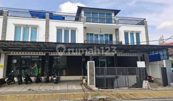 Dijual 9 Ruko Strategisduren Sawit - Jakarta Timurlokasi Premium Di Pinggir Jalan Raya Dan Dekat Stasiun Buaran.cocok Untuk Investasi Maupun Usaha Jangka Panjang.