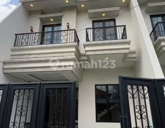 Dijual Rumah Baru Lux Pondok Bambu , Duren Sawit , Jakarta Timur.