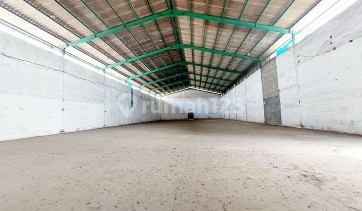 Jual - Sewa Gudang Pekayon
Lokasi Strategis
Cocok Untuk Gudang Retai, Supermarket, Dll