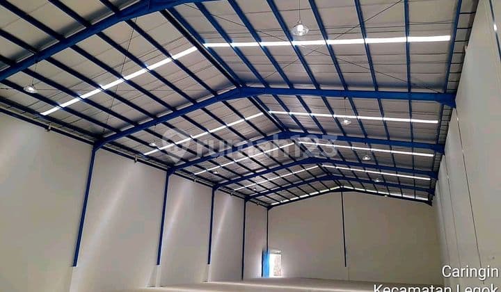 For RentIndustrial WarehouseShared Arealocation LegokTotal Size: 16 x 42 m² (675 m²)