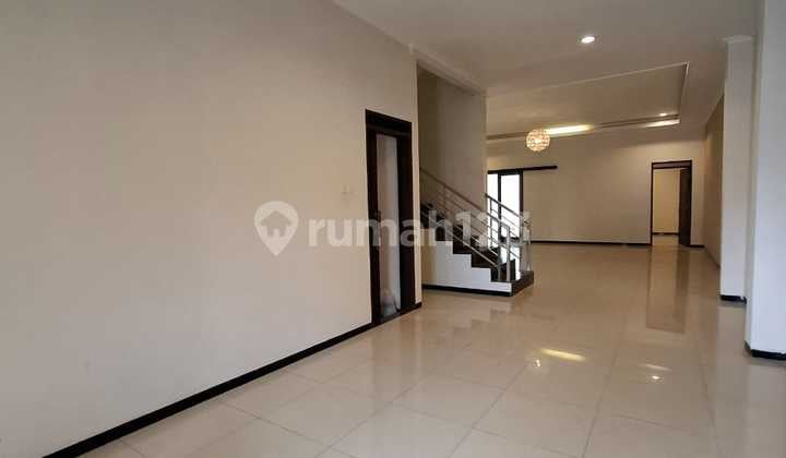 Rumah Siap Huni Cluster Utama Eksklusif