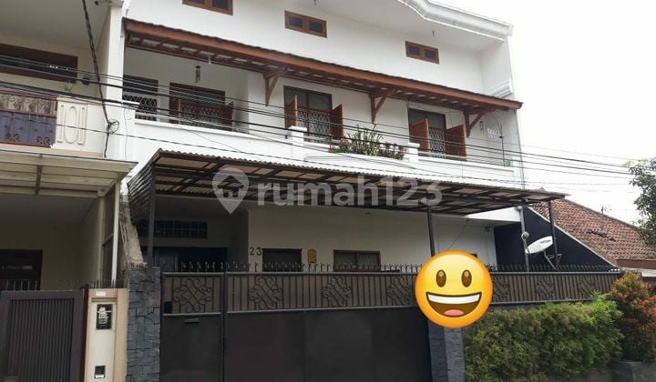 Rumah Terawat Harga Menarik Strategis Pusat Kota