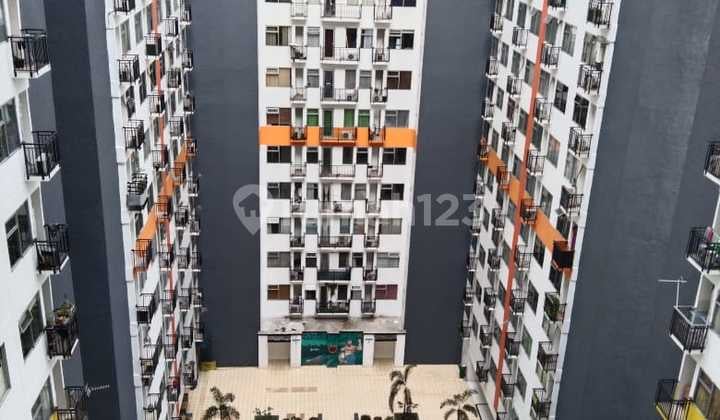 Apartemen Studio Furnished Bagus View Kolam Renang Ada Balkon