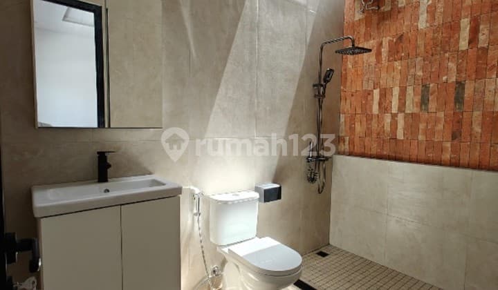 For Sale Beautiful 2-Story House in Citra 2, West Jakarta