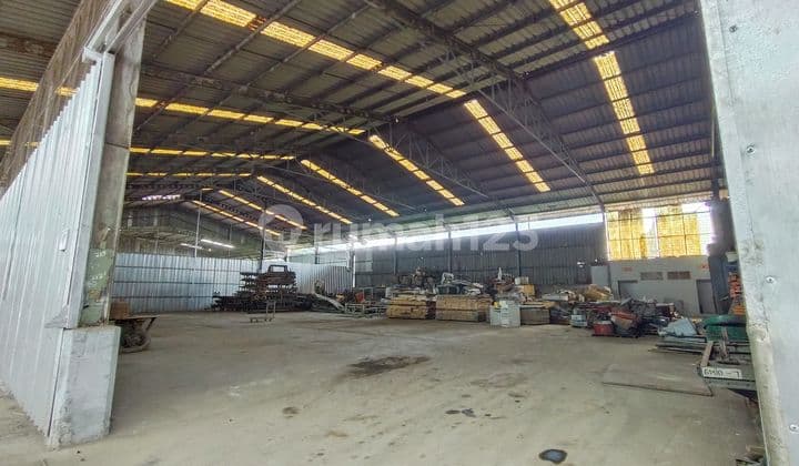 Disewa Gudang 1113M² Daan Mogot Jakbar